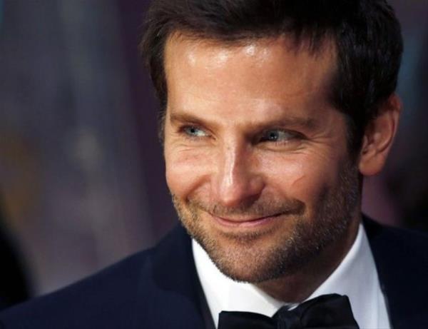 Fransa ve Knada'da katld baz programlarda akc Franszcasyla dikkat ekti.