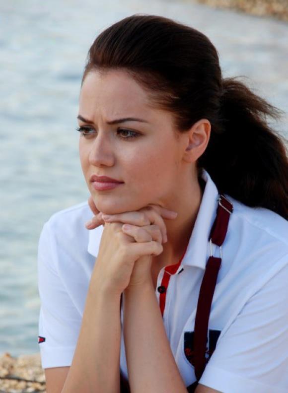 Fahriye Evcen Almanya'da doup byd.