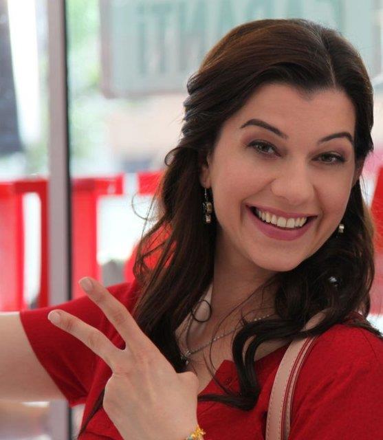 Muhteem Yzyl'n Ngar Kalfa's Filiz Ahmet, Makedonya doumlu.