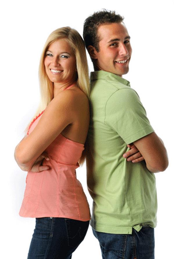 KADINLARIN KEMKLER ERKEKLERE ORANLA 5 KAT FAZLA ERYOR<br>  Ortopedi ve Travmatoloji Uzman Dr. Salim Srr Trker&#8217;in verdii bilgiye gre, kemik dokusu 35 yandan sonra zayflamaya balyor. Herkeste farkl boyutta gelien bu zayflama belli bir seviyeye geldiinde kemik erimesi geliiyor. Kadnlarda kemik erimesi erkeklere oranla 5 kat daha fazla yaanyor. Bunun en nemli nedeni ise menopozla birlikte den strojen seviyesi. Kemik erimesinin yaanmas kemiklerin ok daha kolay krlmasna ve dolaysyla da boy ksalmasna yol ayor.