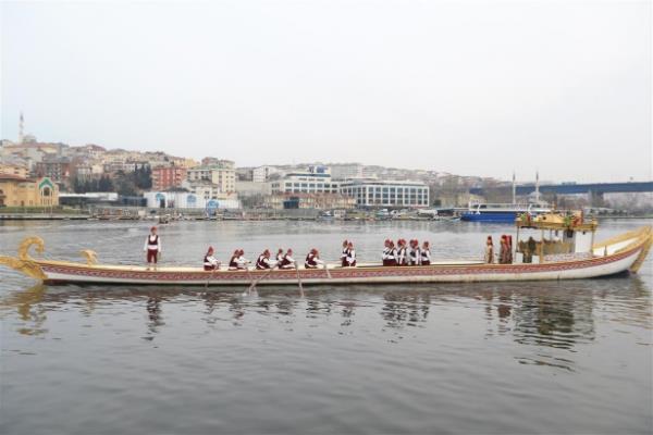 Osmanl dneminde padiahlarn tahta kma merasimi olan clus trenleri Eyp&#8217;te yeniden canlanacak...