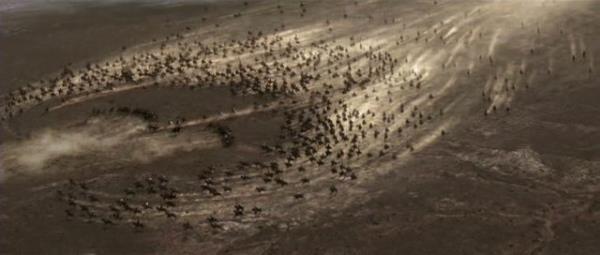 Ancak bulunduklar mevziden ok ileri gittiklerini ve evreden saldran Trk okularn grp kuatldn ok ge zamanda anlayan Diyojen geri ekilme buyruu verme ikilemindeydi.