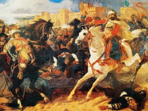 htiyar eyhlislam tebessm ediyordu. Padiah ilave etti: "Ve lkin 'Devlet-i Aliyye' topraklarnda, bizden gayr da er olsa gerek!" Eli, sanki bir meydan muharebesi kazanmasna etraf szyordu. Padiah ferman kard: