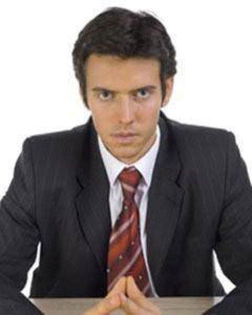 13- Yznzdeki glc yok edin Deneyler ka atma gibi basit bir eylemin insann dncelerinde daha kukucu ve analitik bir tavr taknmasna yol atn gsteriyor.