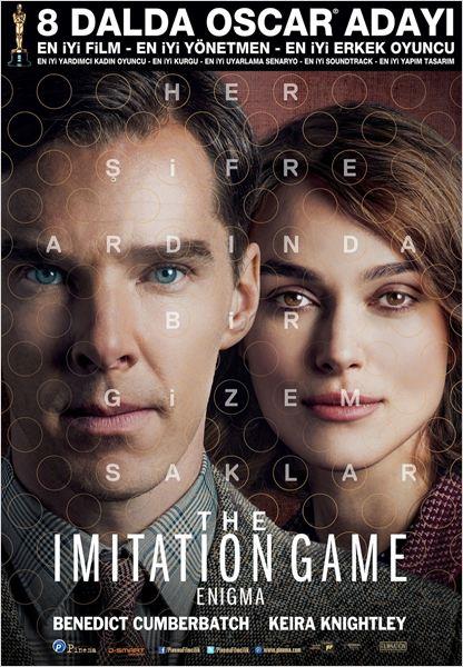 The Imitation Game: Enigma<br>    II. Dnya Sava Nazi Almanyas`nn hkimiyetinde birden ok cephede ok etin biimde devam etmektedir. ngiliz stihbarat tm youn abalarna ve yzlerce kiiyi altrmasna ramen Almanlarn kulland Enigma ifreleme sistemini zmeyi baaramamtr. Almanlarn ok gizli bir biimde ifreledii bu yazmalar, ngilizlere ve mttefiklerine ok ar kayplara mal olmutur. zm olarak ngiliz hkmeti Deniz Kuvvetleri Komutanl ats altnda lkenin en iyi ifre zen beyinlerini ve kriptoloji uzmanlarn toplar. Bu isimlerden biri de farkl almalaryla tannan ve kendi yntemlerinden dn vermeyen gen profesr Alan Turing`dir. Turing`in ekibe katlmas dengeleri alt st edecek ama o gne kadar hi denememi byk apl bir giriimin de kapsn aralayacaktr. nl ngiliz matematiki Alan Turing`i filmde Benedict Cumberbatch canlandrrken kendisine Keira Knightley, Matthew Goode, Rory Kinnear ve Allen Leech elik ediyor.