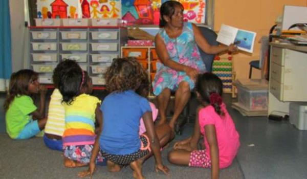 Anindilyakwa  <br>  Dili konuan 2000 kii  Bu dili konuanlar, dillerinin adyla Anindilyakwa olarak anlmay tercih ediyor ve kuzeydou Avustralya&#8217;daki Groote Eylandt&#8217;ta yayor. Groote Eylandt takmadas Darwin&#8217;in 640 km gney dousunda