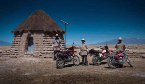 Uru<br>  Dili konuan 1 kii  Bolivya&#8217;nn Ingavi ilinde konuulan Uru dilini anadil olarak kullanan sadece 1 kii kalm durumda ve yeniden yaylmas da olduka zor.