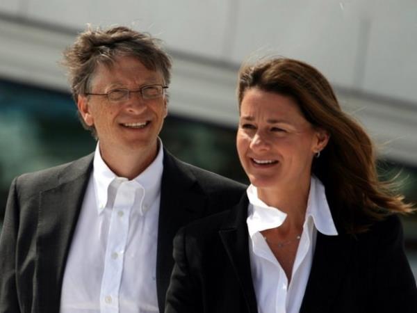 Uma korkusu olan Bill Gates 1997 ylna kadar yannda bir "Uma Kou" ile beraber seyahat etti.