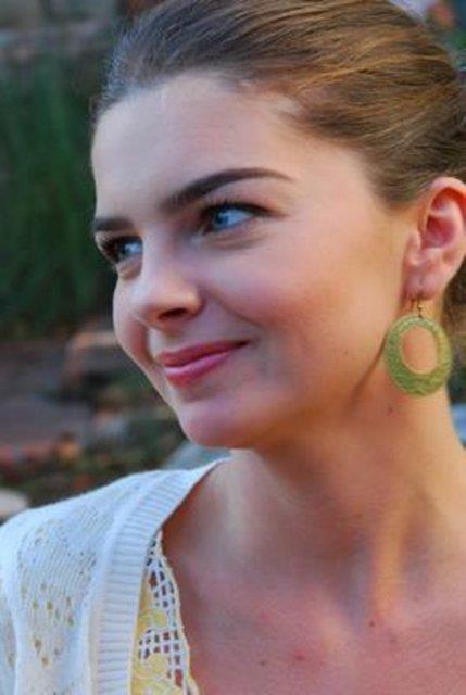 Ama bir dnem zmir'de yaad.