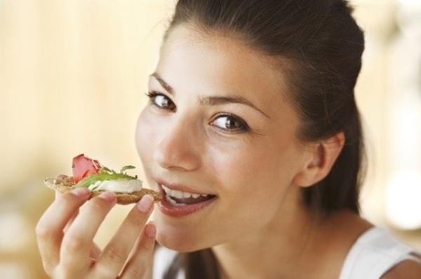 2 wasa (sade) zerine light labne peynir