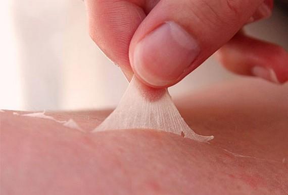 Her insan yaam boyunca 22 kilogram deri kaybediyor.