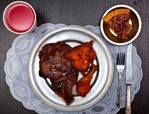 Ricky Ray Rector son yemei olarak biftek, kzarm tavuk, vineli Kool-Aid ve cevizli turta istedi, ancak tatly yemedi.