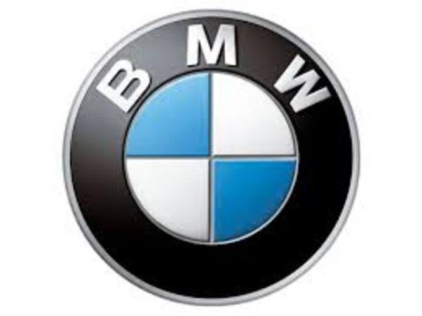 <p>BMW</p>  <p>   Marka deeri33,079</p>  <p>  2015 sralamas 15</p>  <p>  2014 sralamas 17</p>