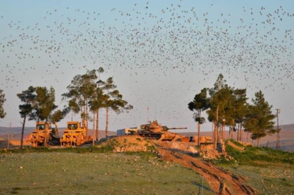 Operasyonda 8 aydr karakolda grev yapan &#8220;Bordo Bereli&#8221; olarak bilinen 44 zel Kuvvet askeri Trkiye&#8217;ye getirildi.