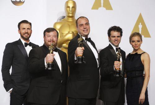 EN Y SES MKSAJI<br>    Whiplash