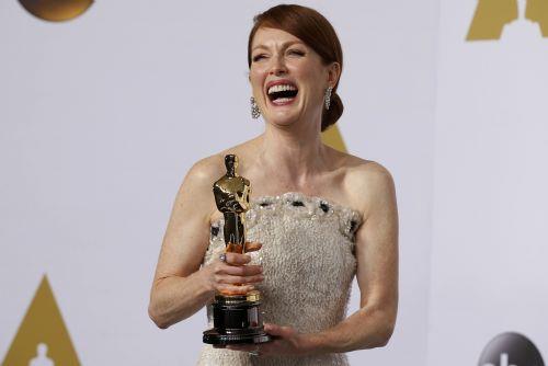 EN Y KADIN OYUNCU<br>    Julianne Moore (Still Alice)