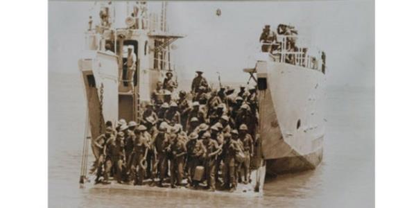 Trkler ile Rumlar arasnda ilk olaylar, Osmanl mparatorluu'nun aday 1878 tarihli 50 yl sreli kiralama antlamasyla Birleik Krallk'a brakmasndan sonra 1920'de kiralama sresinin dolmasna 8 yl kala balad...