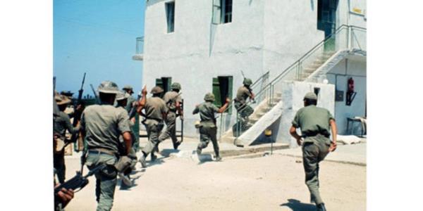 2. ve 3. Trk Komando Taburlar da Zeytinli istikametinde ilerlemeye balad...