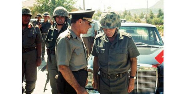 Ertesi gn tekrar ilerlemeye devam eden 4. Parat Taburu, Rum birlikleri tarafndan saldrya urayan Kbrs Trk Alay ile birleerek Lefkoa Havaliman ve Kaymakl blgesine taarruza balad...