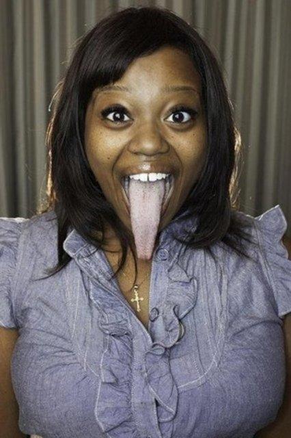 Garip zellikleri Guinness Rekorlar Kitabna girmelerini salad. Sahip olduklar ilgin zellikler grenleri artyor. Chanel Tapper'n dili tam 9.75cm