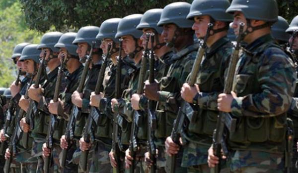 ok sayda devletin gvenlik konsepti, &#8216;savunmay ngren ve tehditlere dayal&#8217; stratejik dnceden, &#8216;gvenlie ve risklere dayal&#8217; stratejik dnceye dnt. zellikle snr tanmayan terrizm, siber saldrlar ve ktalararas balistik fze tehdidi, lke gvenliinin salanmasnda, corafi snrlara bal olmayan stratejik gvenlik anlayn zorunlu hale getirdi.