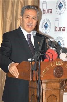 Blent Arn 1.77 boyunda.