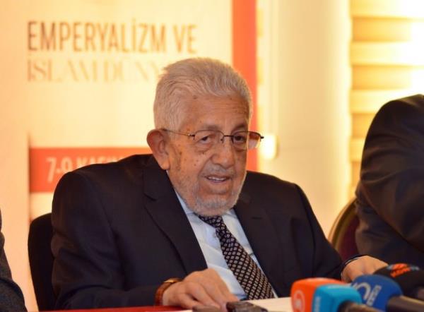 Recai Kutan  <br>  1930