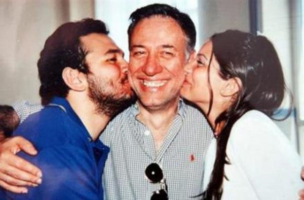 Ali Sunal, Kemal Sunal'n olu.