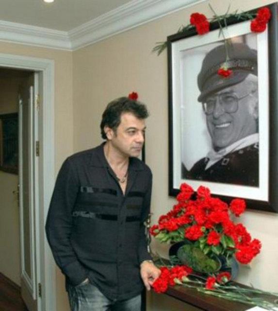 air Attila lhan, Alk'n days.