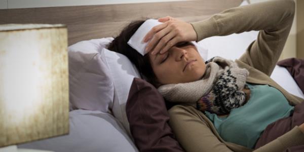 Uzun ve ar geen bir hastalk dnemine neden olan gribal enfeksiyondan korunmann yolu baklk sistemini glendirmekten geiyor. Prof. Dr. Erdem Yeilada, &#8220; Hastalklara yakalanmamak iin bitki aylaryla baklk sisteminizi kuvvetlendirebilirsiniz&#8221; diyor