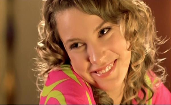 aatay Ulusoy'a yeni dizisinde son olarak Lale Devri'nde rol alan gzel oyuncu Serenay Sarkaya elik edecek...