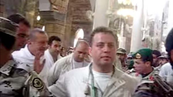 Cumhurbakan Recep Tayyip Erdoan, resmi temaslarda bulunmak zere geldii Suudi Arabistan'da umre yapt.