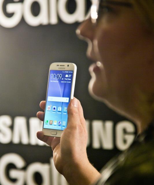 Geni bir retim ana sahip olan Samsung, bunu iyi kullanarak Galaxy S6 modelinde hepsini mmkn olduunca bir araya getirmi. Cihazn 3GB'lk RAM modl LPDDR4 standardnda ve bu sayede sistemin hzn olumlu anlamda katk yapyor.