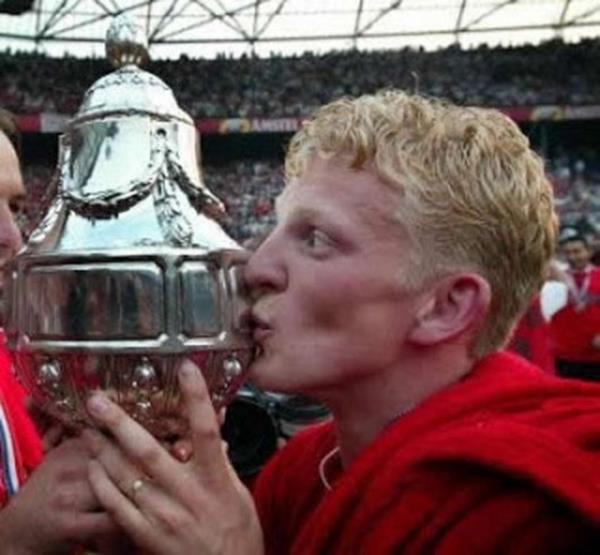 KUYT