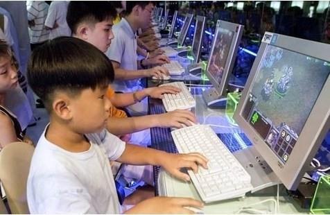 Gney Kore: Gece yarsndan sonra online oyunlar