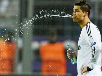 Topluluk nnde tkrmek (spanya)