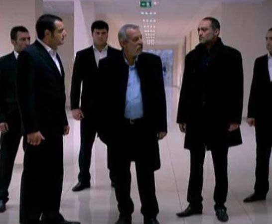 Grkemli yaamlar ve servetleri ile gndemden dmeyen nllerin, i yaamna birbirinden ilgin eyler yaparak atldklar ortaya kt.