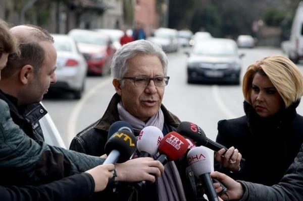 Yaar Kemal&#8217;in 44 yllk dostu Zlf Livaneli, &#8220;Sabah uyandm ve ilk dncem &#8216;imdi Yaar Aabey yok mu?&#8217; oldu. &#8216;Bu inanlacak bir ey deil&#8217; oldu&#8221; diye konutu.