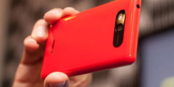 Basite, byk sensrler daha yksek mega-piksel saylaryla gelirler ve yksek mega-piksel de daha fazla k yakalayabilir anlamna gelir.