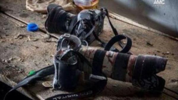 Mulhem, 17 yanda olmasna ramen yetenek sahibi olduunu dnya basnnda kan ok sayda fotoraf ile kantlamt.