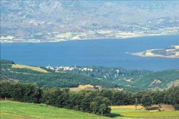 TOKAT Eski ad &#8220;Komana Pontika&#8221;idi. Tokat adnn Pontika adnn halk arasndan deimi eklidir.