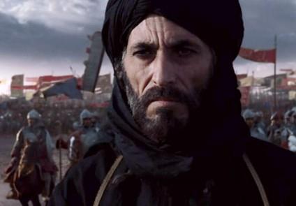 Gven ver emniyet bul Hayat boyunca verdii szden dnd ve ahdine vefa gstermedii grlmemitir. Bu yzdendir ki Hal Seferlerindeki en byk rakibi Arslan Yrekli Richard ve onun nezdinde Avrupa&#8217;nn byk saygsn kazanmtr. Askerleri ona kar itaatkrd; nk adamlarna, askerlerine ve memurlarna arkada gibi davranrd. Herkes onun yannda kendisini rahat hisseder, bir sultan ile oturduunun farknda olmazd. Bu yzden fikirlerini ekinmeden ona aabilirlerdi.