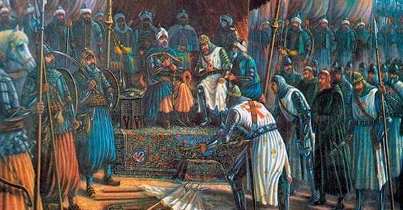 Biriktirdike deil dattka oalrsn Cmertlii dillere destand. ldnde has hazinesinde topu topu 1 Msr dinar (altn para), 36 ya da 37 Nasr dirhemi (gm para) vard. Bir ey verecei zaman uzun uzadya dnmezdi. Akka nlerinde Hallar karsnda kald sre iinde develer hari 18 bin at ve katr masraf etmiti. Harcad para, altn, elbise ve silahlarn tespiti ise mmkn deildi. Msr&#8217;daki Fatm Devleti&#8217;ni ortadan kaldrd zaman (1171) saylamayacak kadar ok ve eitli zahire ele geirmi ancak hepsini halka datmt. O dnemde ok zengin olan mid (Diyarbakr) ehrini ele geirince ganimeti arkadalarnn itirazlarna ramen Artuklulardan Nureddin b. Kara Arslan&#8217;a vermiti. Savata kendi atn askere verir, bakalarndan at isterdi. Herkes onun atna biner, ondan iyilik ve ihsan beklerdi. Bir kaynak 3. Hal Seferi srasnda askerlerine 12 bin at dattn syler.