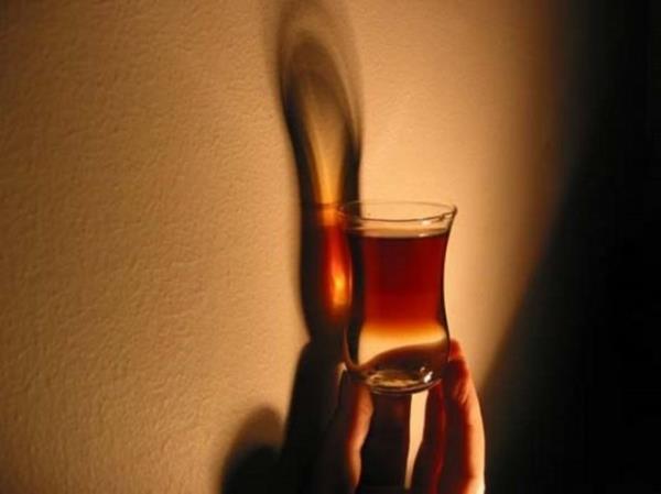 retim geiimiz ise 1938. O yllardan beri Dou Karadeniz&#8217;in zellikle Rize ili ve evresinde ki dalk alanda yetitirilmeye balanan ay, bugn bir ok farkl yntemlerle kurutularak, ilenmekte ve damamzda ki yerini korumakta.