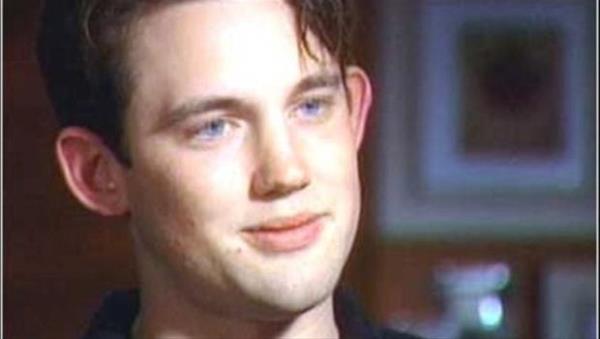 34. Adragon De Mello <br>    11 yanda niversiteden mezun olan De Mello 400 IQ'ya sahip. Erken yataki baars ve hrsn ise byk oranda babasna borlu. Olunun 16 yanda Nobel dl'n kazanmas iin Adragon zerinde byk bask kurmutu.