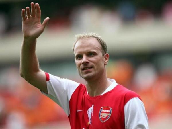 Dennis Bergkamp ayn zamanda bir makine mhendisi.