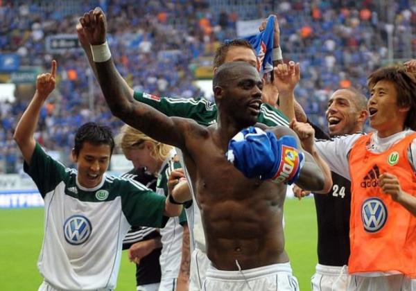 Grafite, 20 yana kadar lkesi Brezilya'da Sao Paolo'da p toplad.