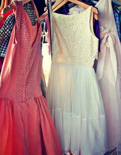 5. Vintage veya ikinci el kyafetlerdeki kokudan kurtulmak iin 1 lek votka ve 2 lek suyu kartrp sprey iesi yardmyla pskrtn.