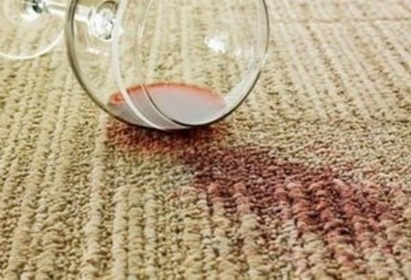 Hallardaki inat lekeleri karabilirsiniz.