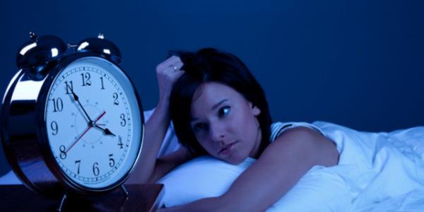 27-Sigara iiyorsanz mmknse brakn veya en azndan azaltn. Nikotin uykuyu karr.